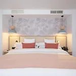 Obal Urban Hotel